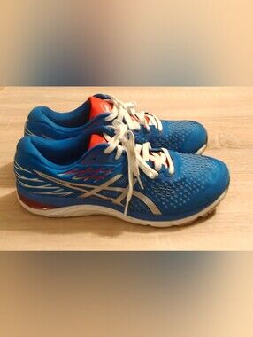 ASICS GEL-CUMULUS 21 Tokyo Men's Size 12 Running Shoes Limited Edition